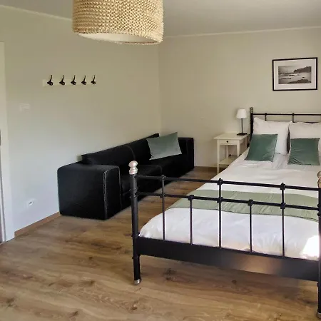 Liliowa 3* דאובקי