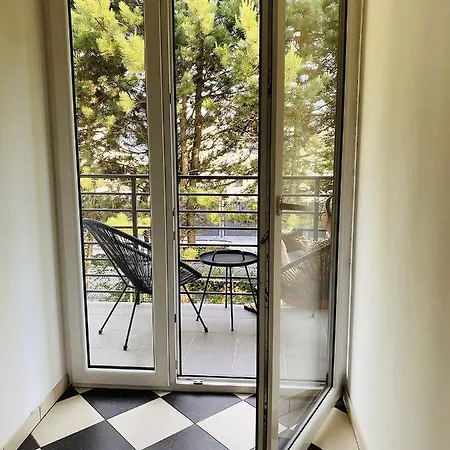 Liliowa Guest house Debki