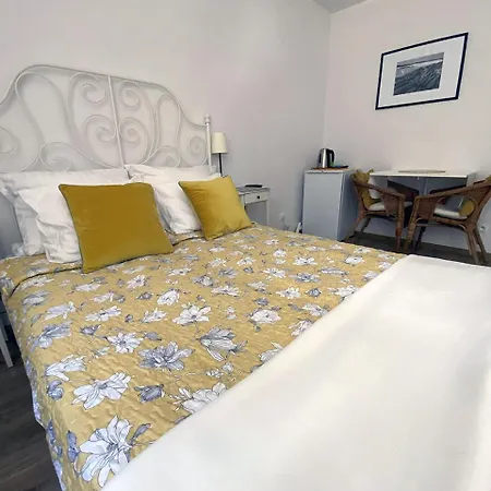 Liliowa דאובקי