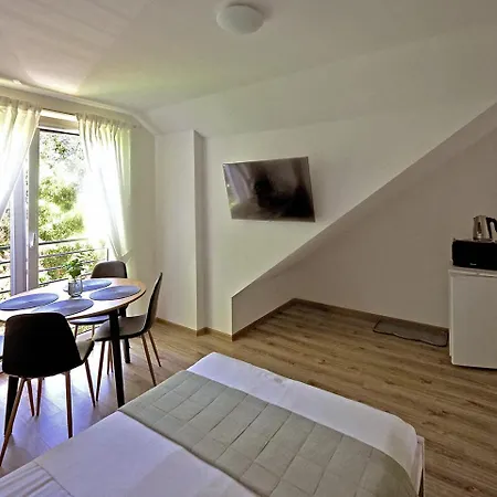 Guest house Liliowa *