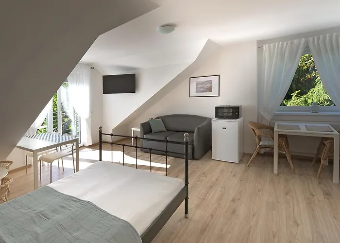 Liliowa 3* Дембки